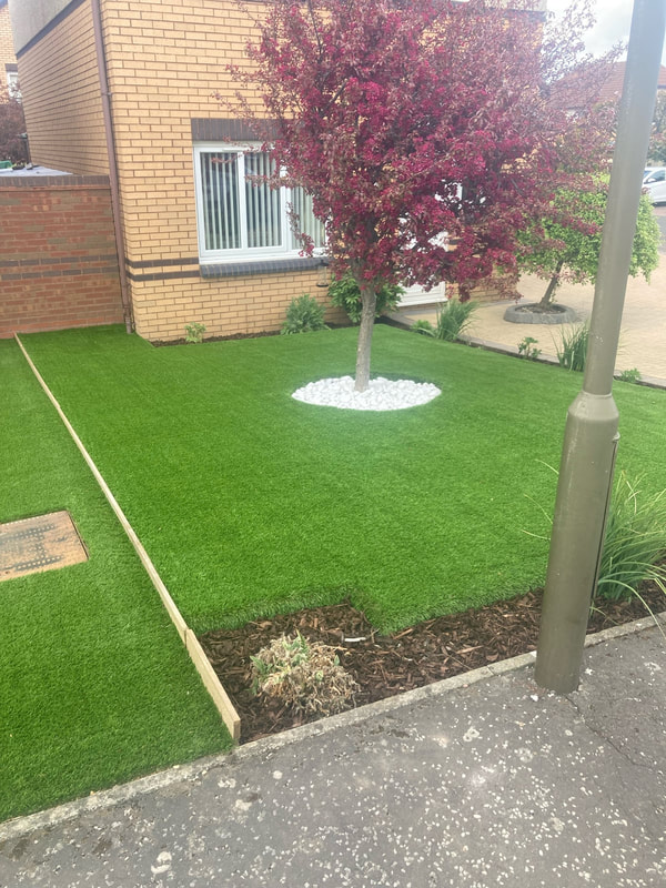 Edinburgh's artificial grass installation company, click here for prices and book online
