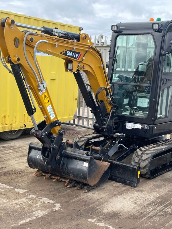 Sany excavator hire in East Lothian, click here and book online